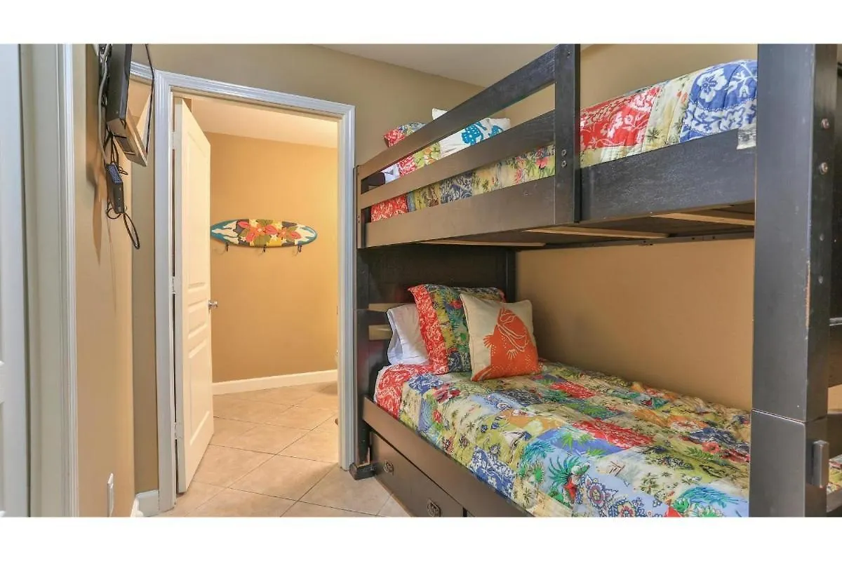 Holiday home Beach Resort 507 - Great Views Beautiful Decor Zero Entry Pool Destin United States